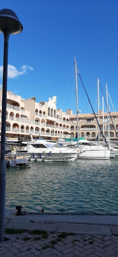 Les Iles D'Or Au Port De Hyeres Grand Studio Climatise Extérieur photo